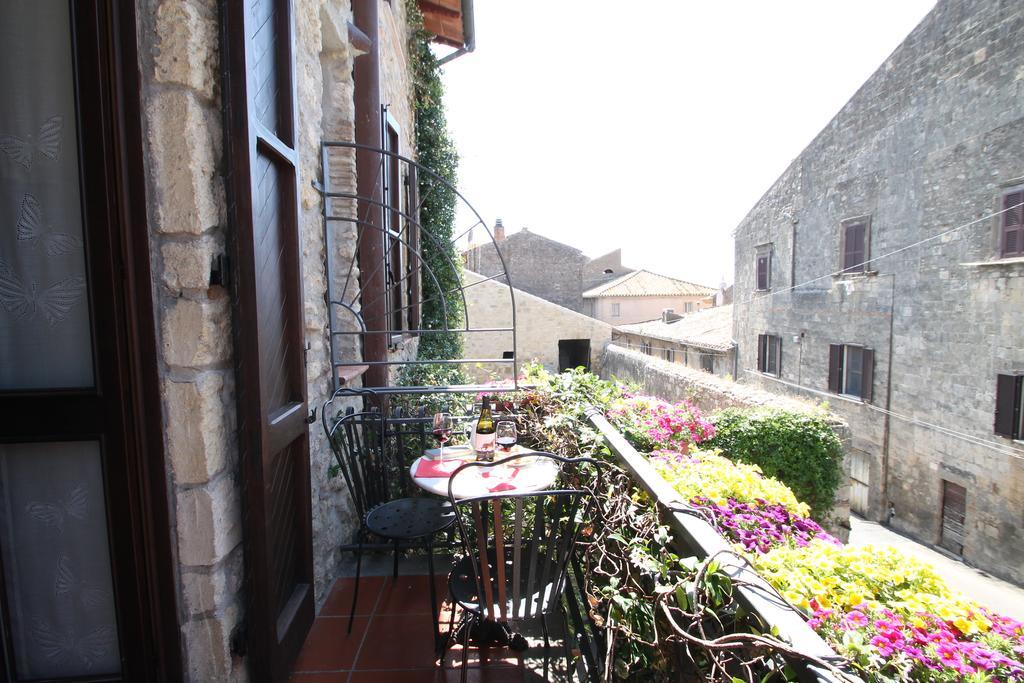 B&B Antiche Mura 타르퀴니아 외부 사진