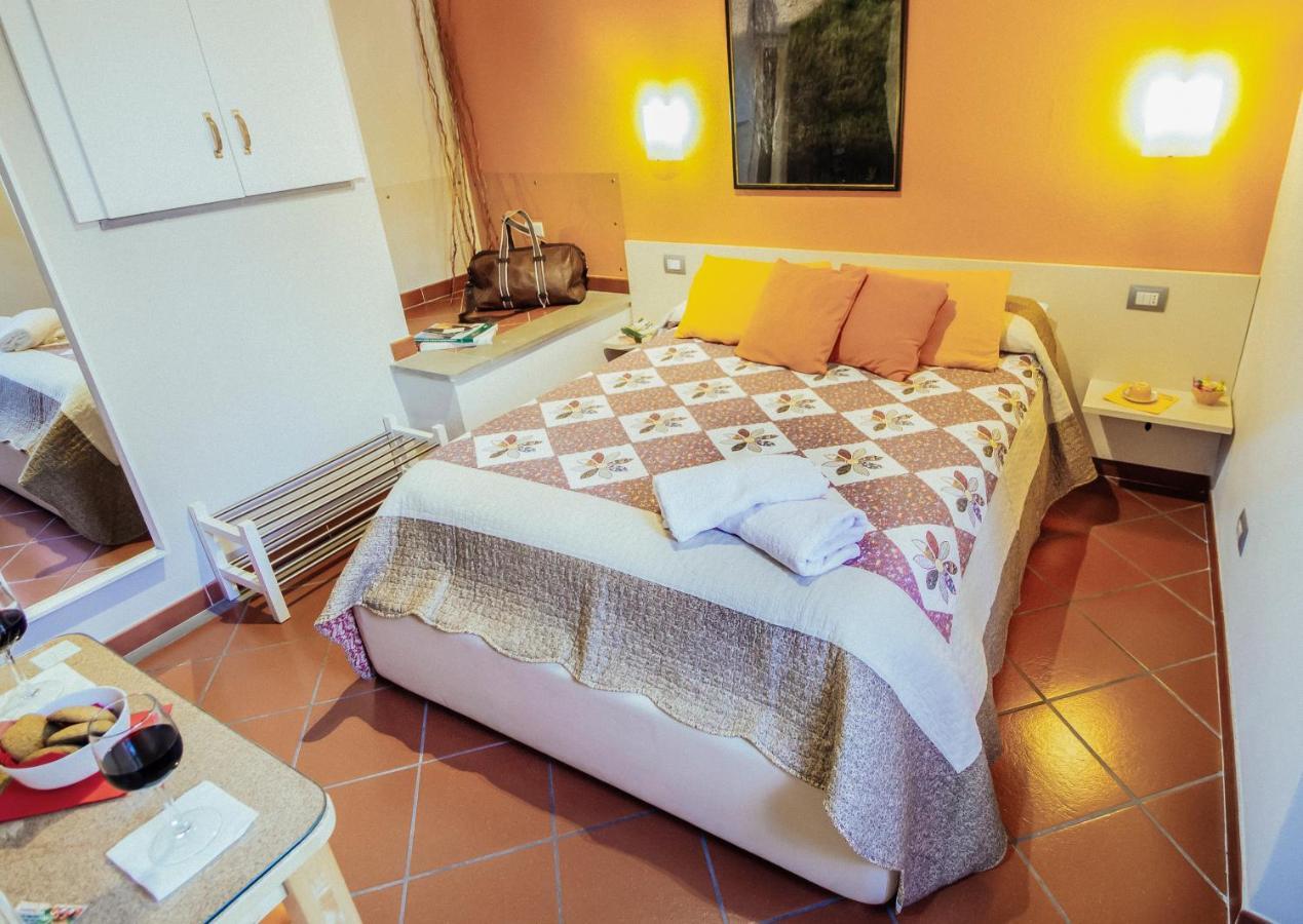 B&B Antiche Mura 타르퀴니아 외부 사진